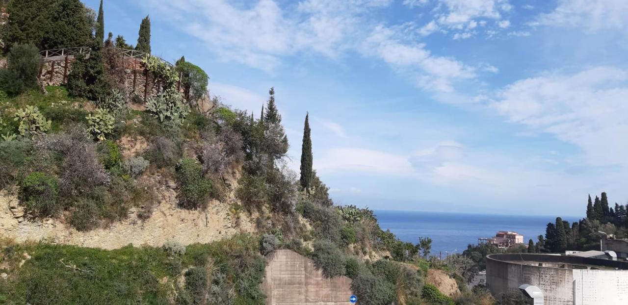 Il Piccolo Diavolo Leilighet Taormina Eksteriør bilde